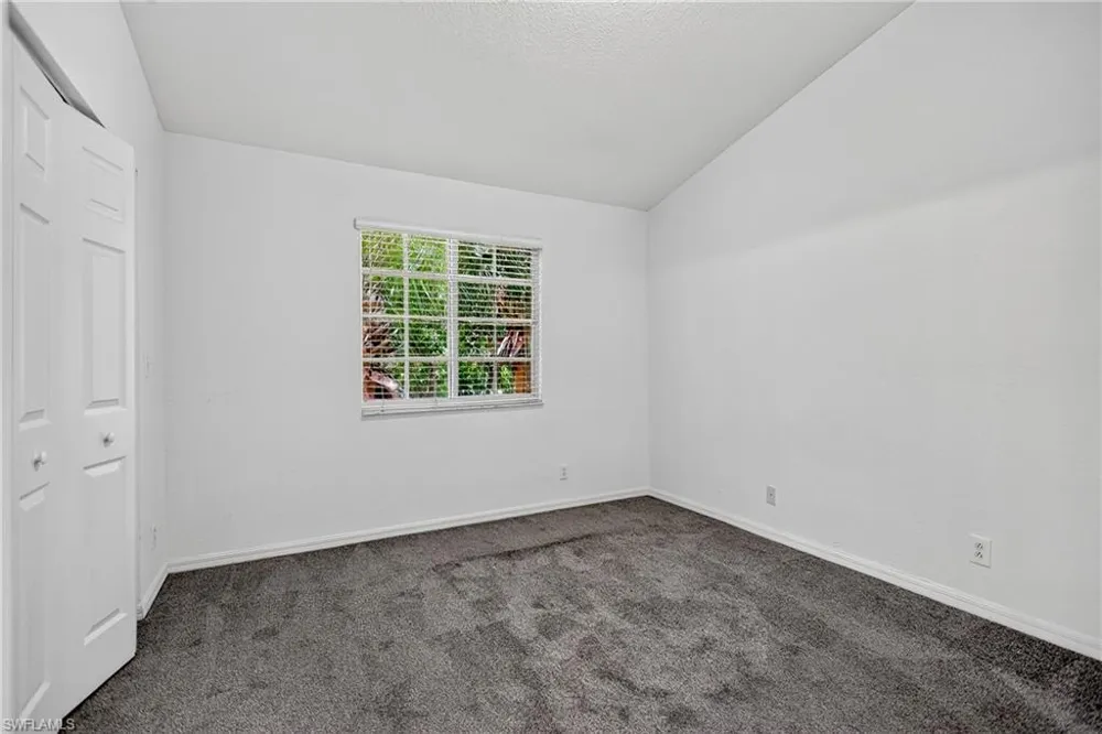 8073 Pacific Beach Drive Fort Myers, FL 33966
