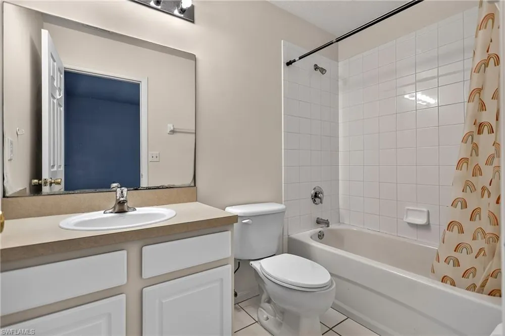 8073 Pacific Beach Drive Fort Myers, FL 33966