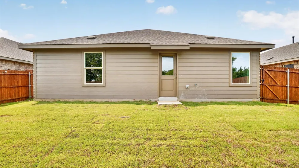 345 WAYLAND STREET Keene, TX 76059