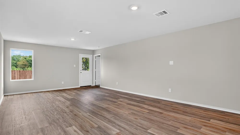 345 WAYLAND STREET Keene, TX 76059