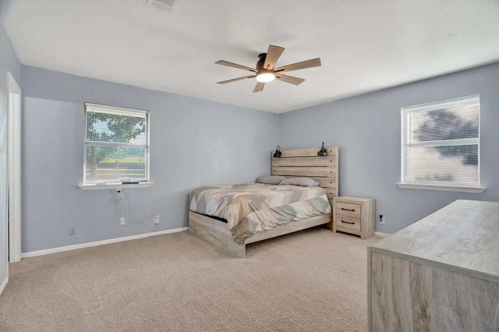 100 Green Meadows Circle Springtown, TX 76082