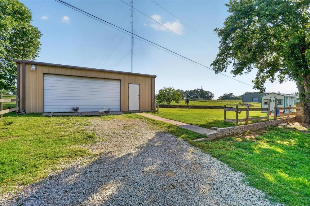 100 Green Meadows Circle Springtown, TX 76082