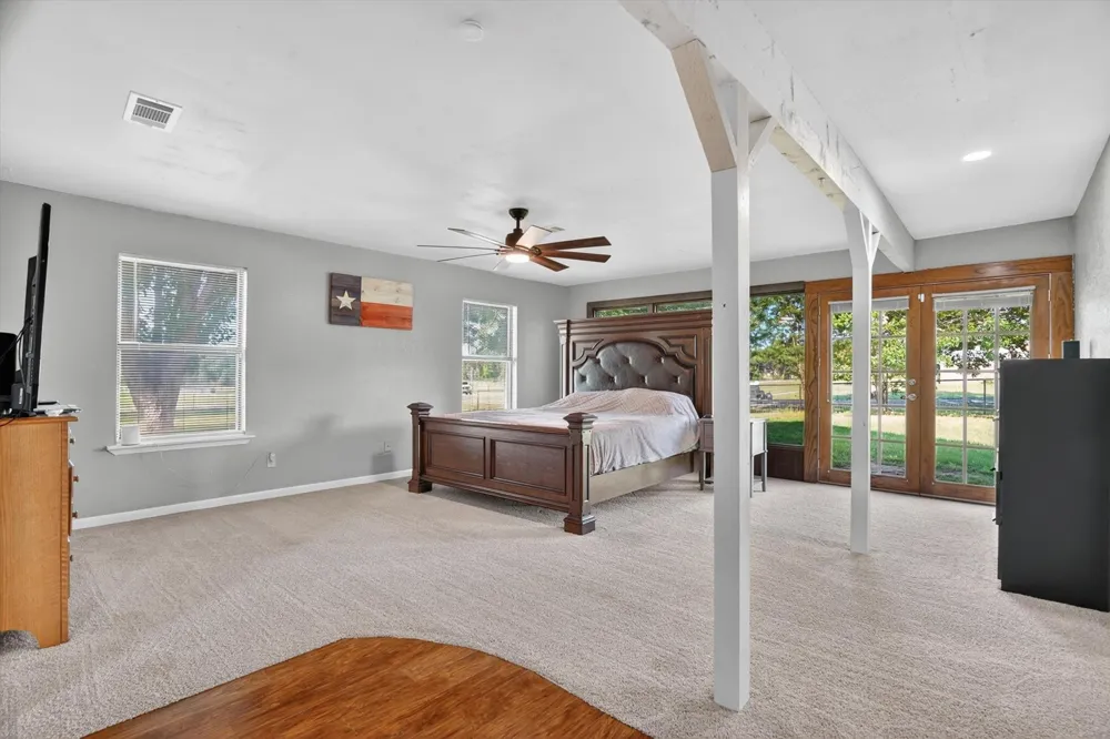 100 Green Meadows Circle Springtown, TX 76082