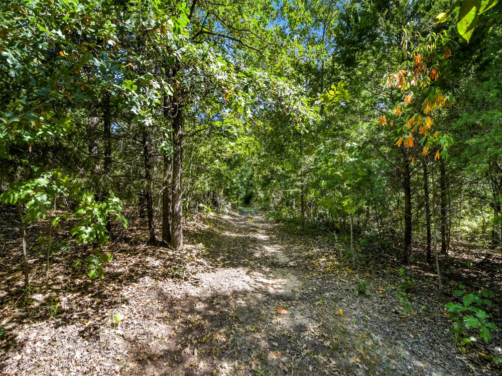 32 Rock House Road Bennington, OK 74723