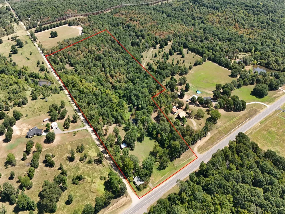 32 Rock House Road Bennington, OK 74723