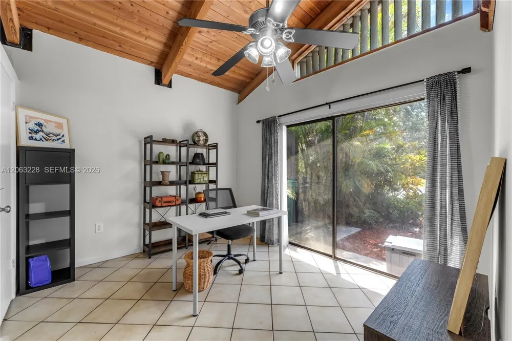 11209 SW 114th Lane Circle Miami, FL 33176