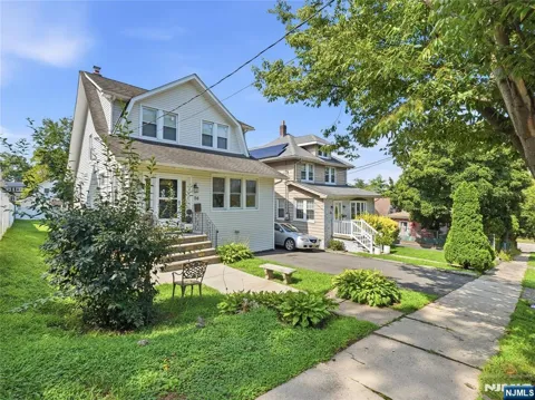 26 Linwood Avenue