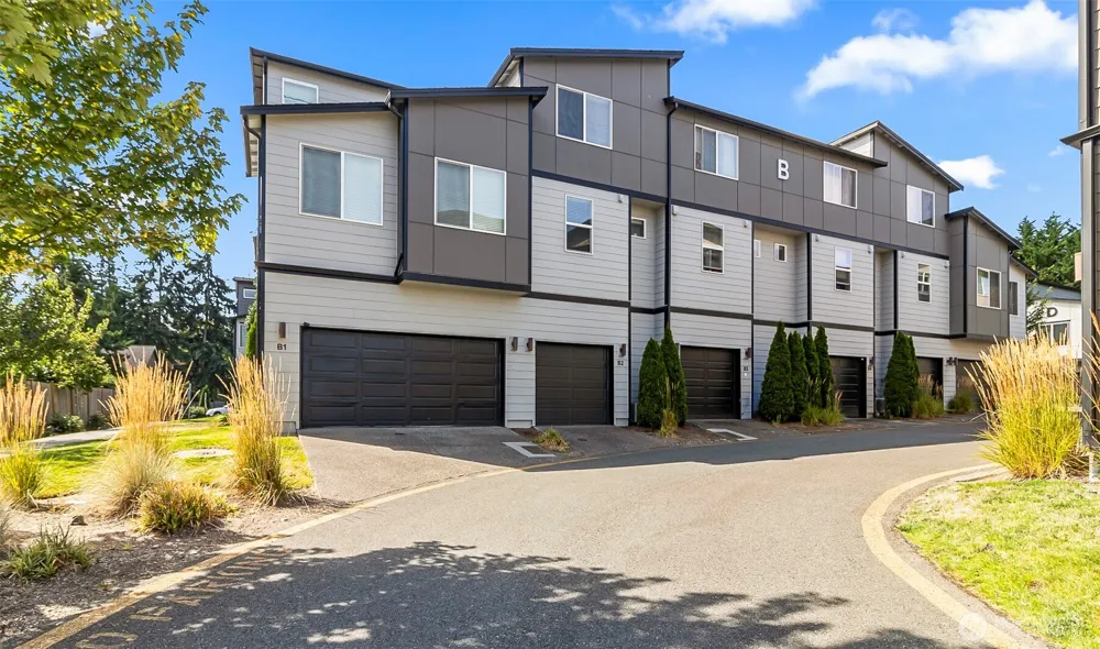 3230 148th Street SW #B2 Lynnwood, WA 98087