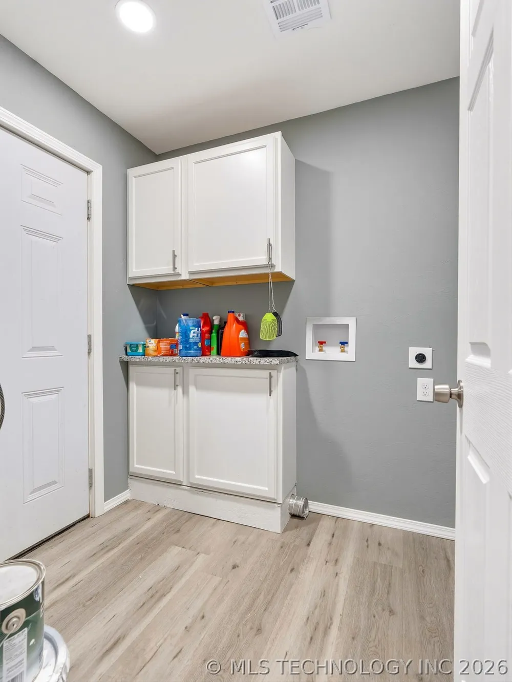 810 W 2nd Ada, OK 74820