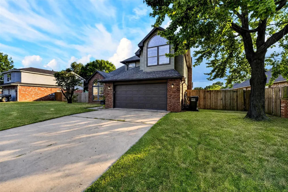 7906 131st East Avenue Owasso, OK 74055