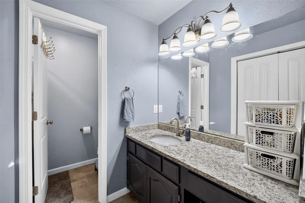 7906 131st East Avenue Owasso, OK 74055
