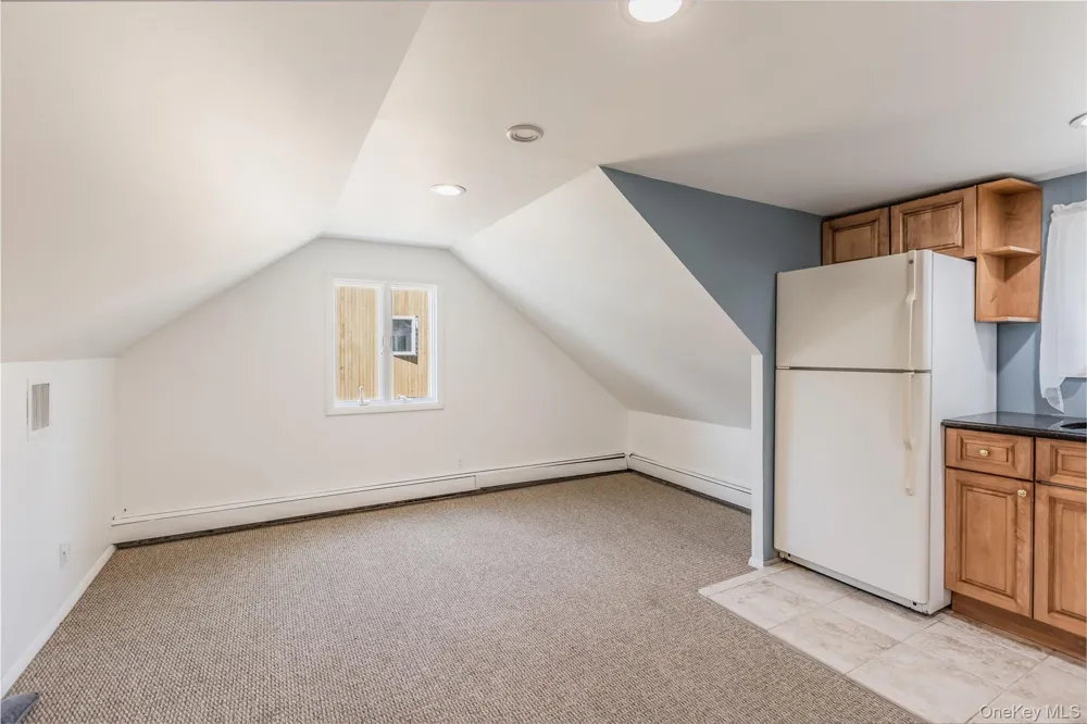 306 5th Avenue East Northport, NY 11731