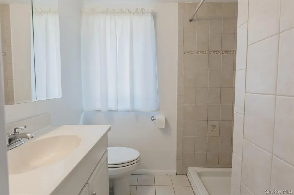306 5th Avenue East Northport, NY 11731