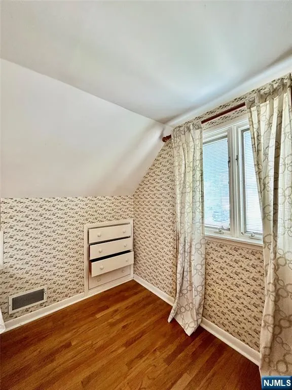 729 7th Street Carlstadt, NJ 07072