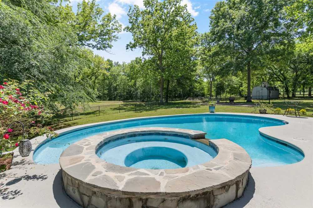 28310 E 6th Place Catoosa, OK 74015