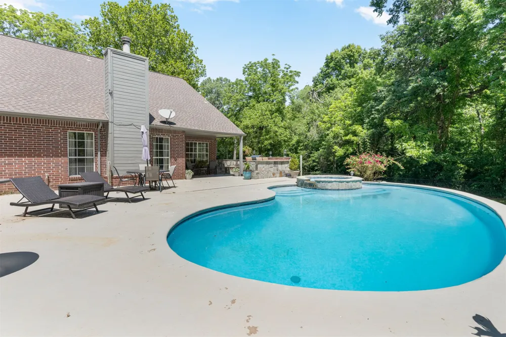 28310 E 6th Place Catoosa, OK 74015