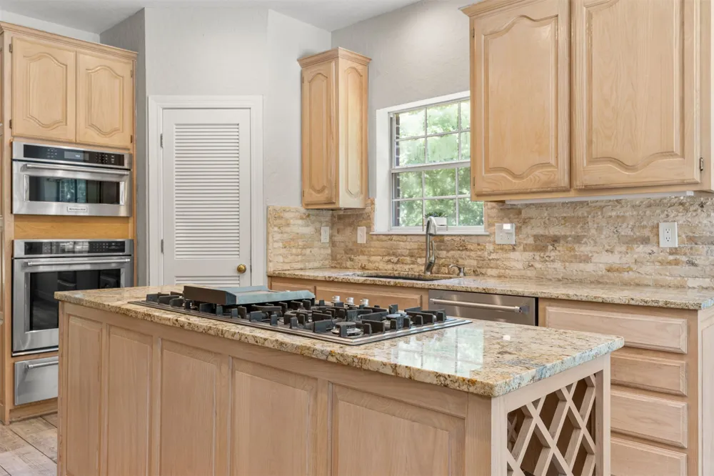 28310 E 6th Place Catoosa, OK 74015