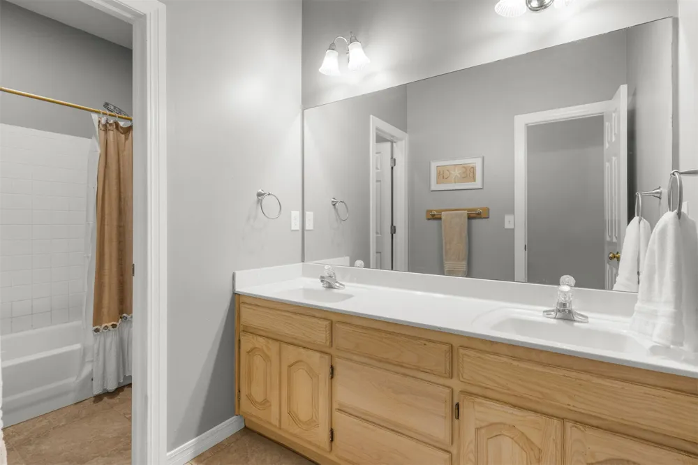 28310 E 6th Place Catoosa, OK 74015