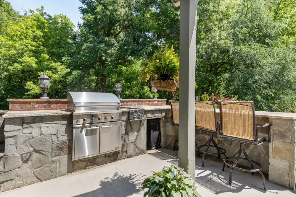 28310 E 6th Place Catoosa, OK 74015