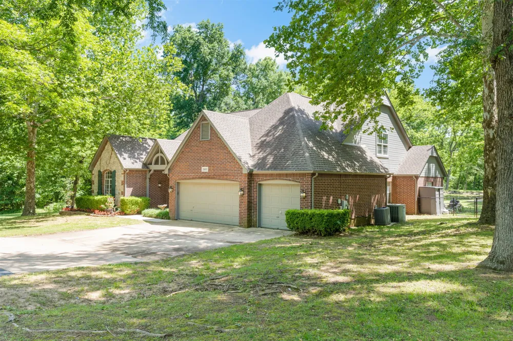 28310 E 6th Place Catoosa, OK 74015