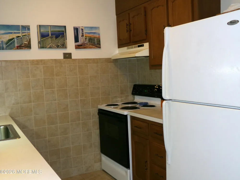 872 Balmoral Court #A Lakewood, NJ 08701