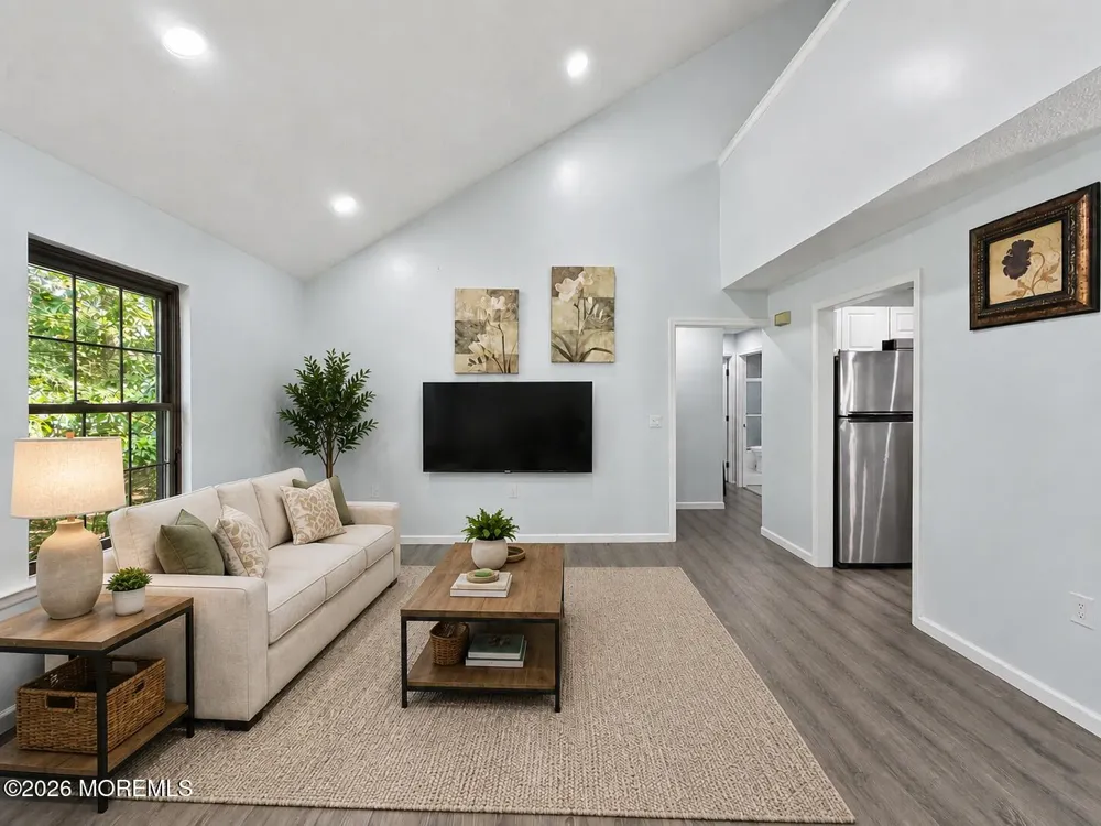 809 Daffodil Drive Jackson, NJ 08527