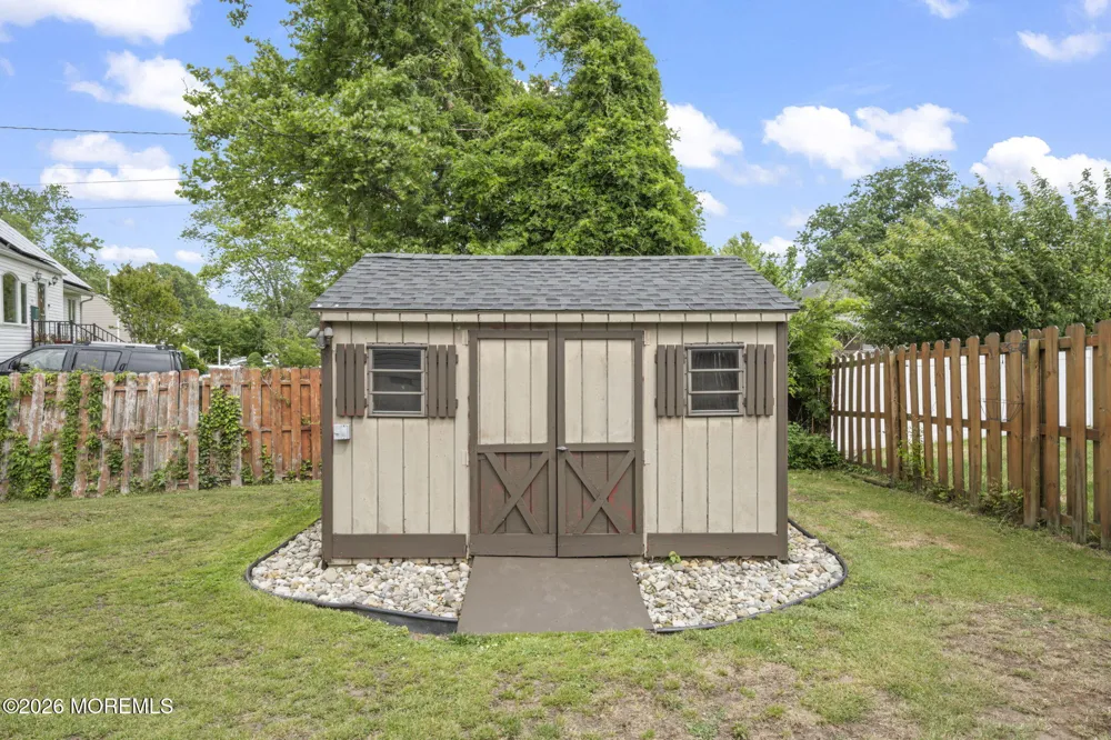 30 Kentucky Drive Hazlet, NJ 07730
