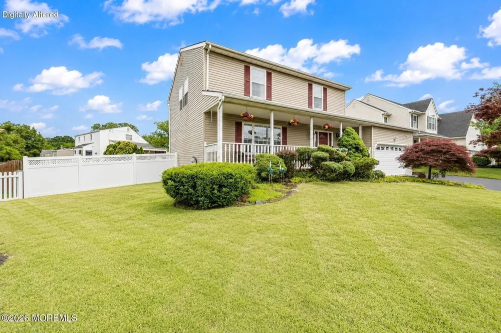 30 Kentucky Drive Hazlet, NJ 07730