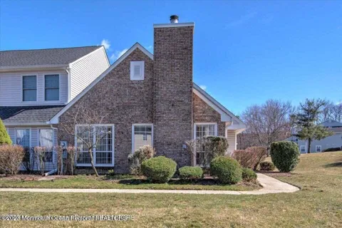 337 Devon Place