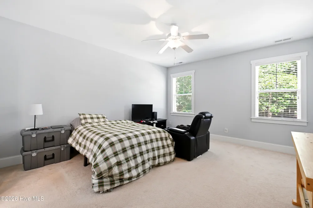 100 Hickory Circle Hampstead, NC 28443