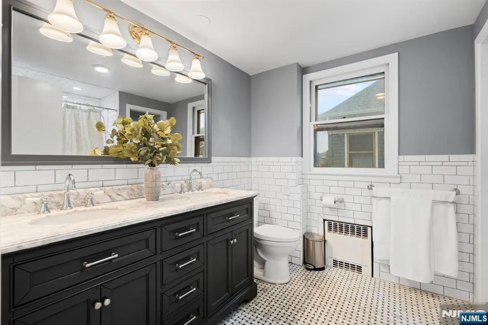 616-618 Clifton Avenue Newark, NJ 07104