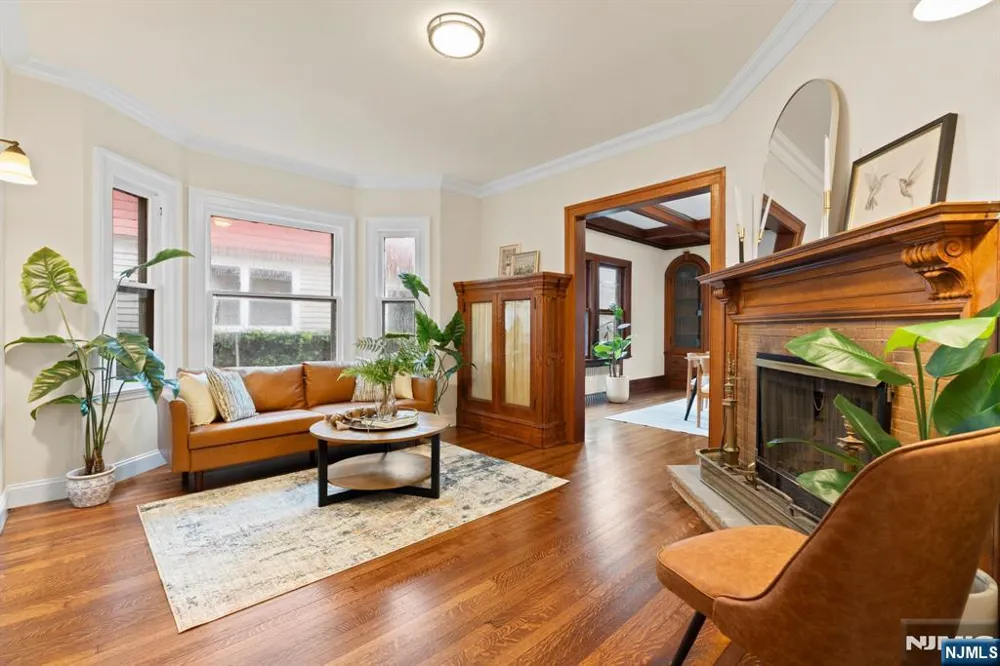 616-618 Clifton Avenue Newark, NJ 07104