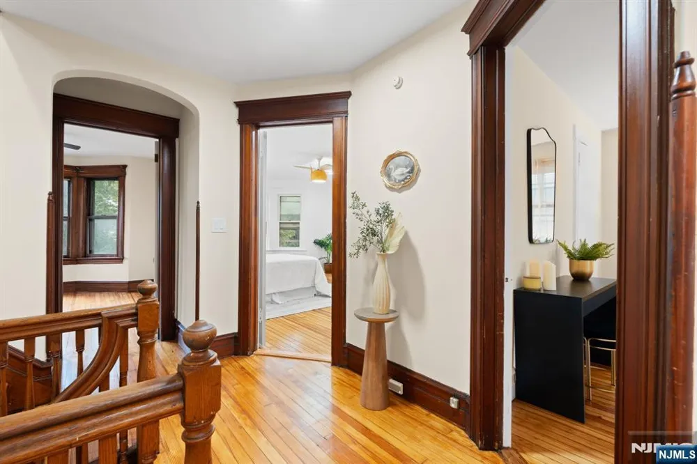 616-618 Clifton Avenue Newark, NJ 07104