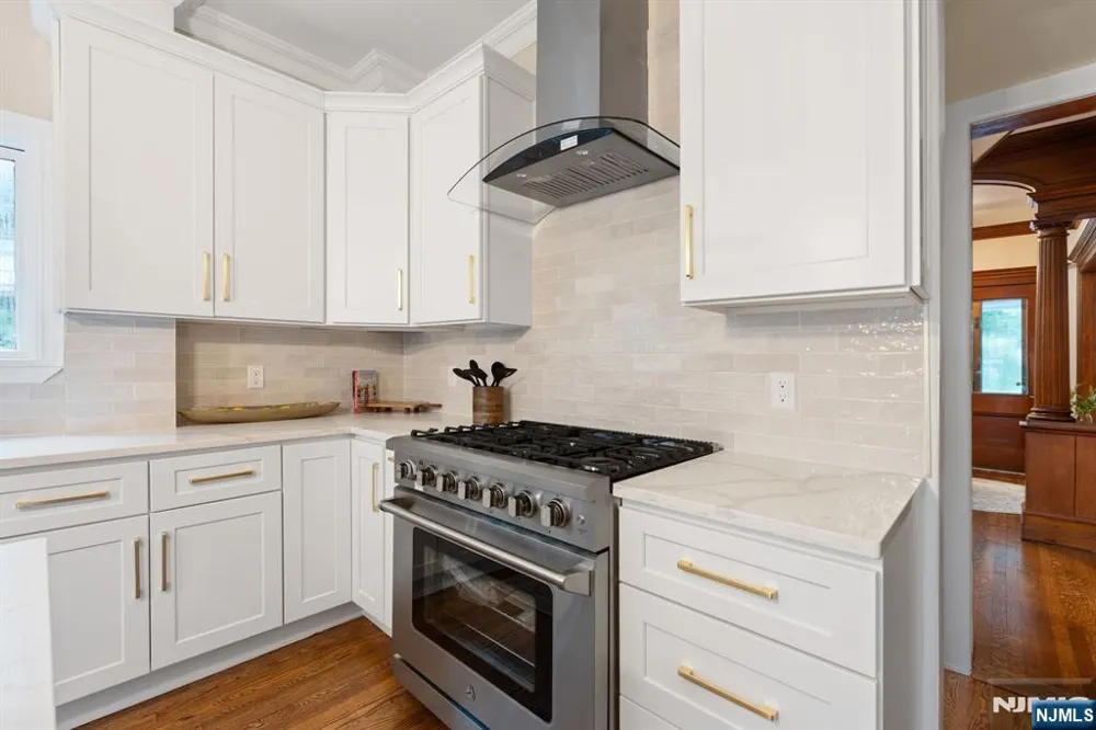 616-618 Clifton Avenue Newark, NJ 07104