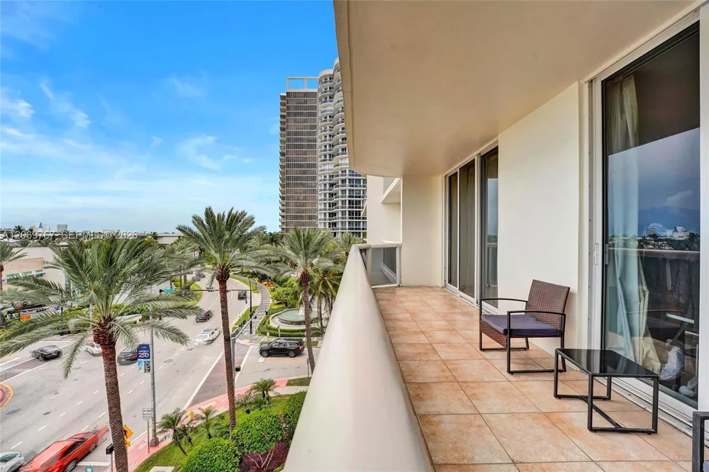 9595 Collins Ave. #5NG Surfside, FL 33154