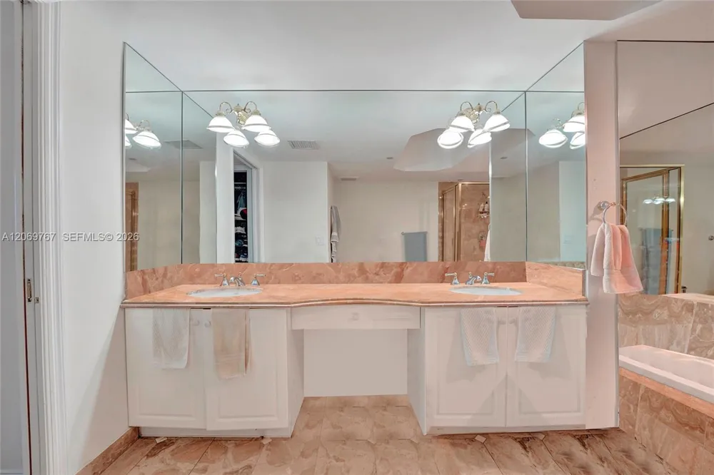 9595 Collins Ave. #5NG Surfside, FL 33154
