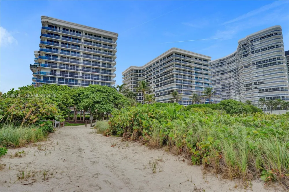 9595 Collins Ave. #5NG Surfside, FL 33154