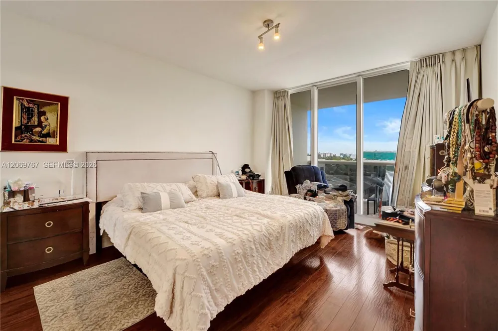9595 Collins Ave. #5NG Surfside, FL 33154