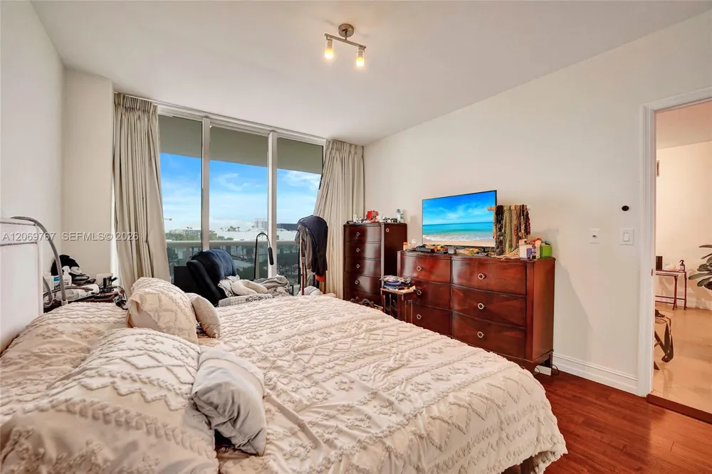 9595 Collins Ave. #5NG Surfside, FL 33154