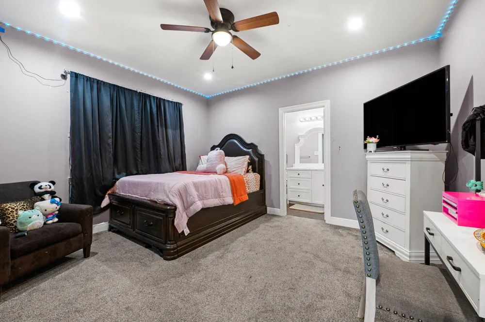 169 Road 5217 Cleveland, TX 77327