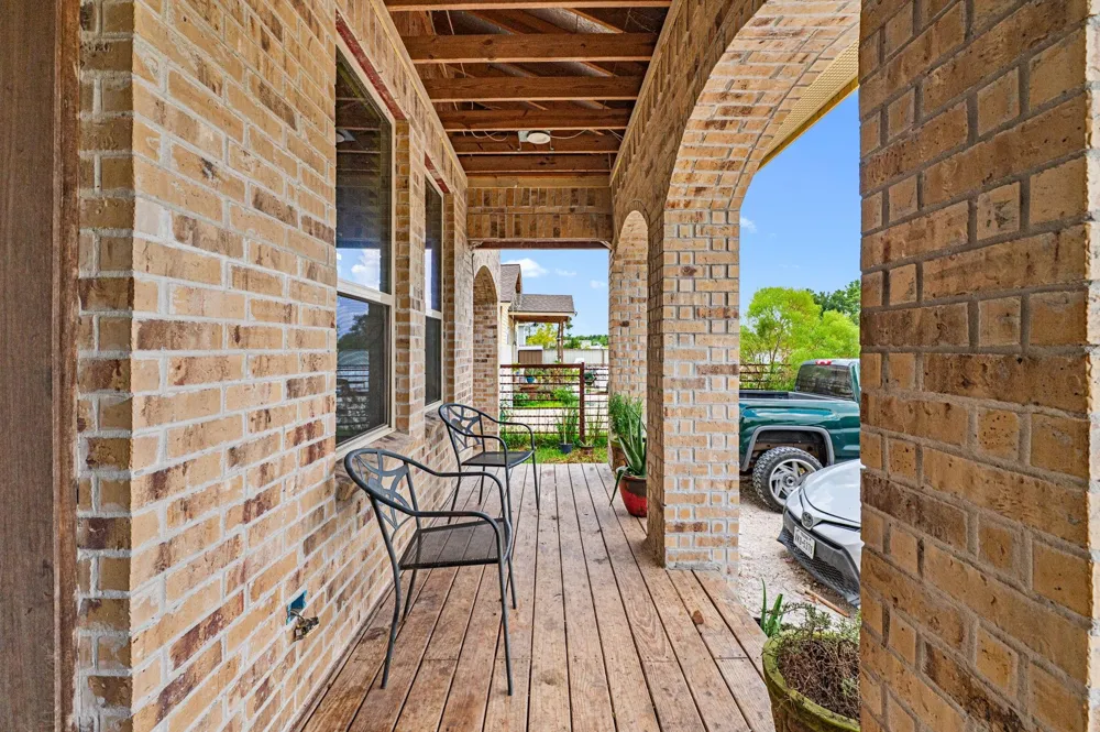 169 Road 5217 Cleveland, TX 77327