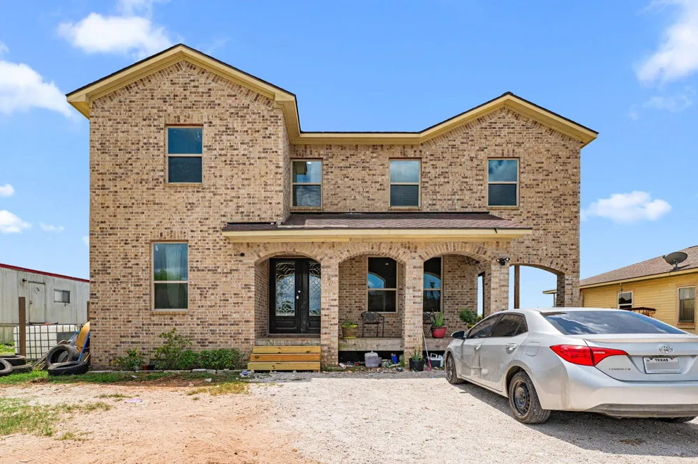 169 Road 5217 Cleveland, TX 77327