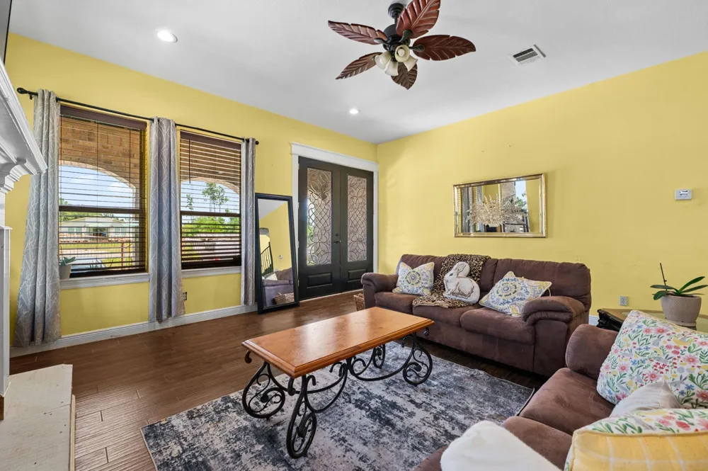 169 Road 5217 Cleveland, TX 77327