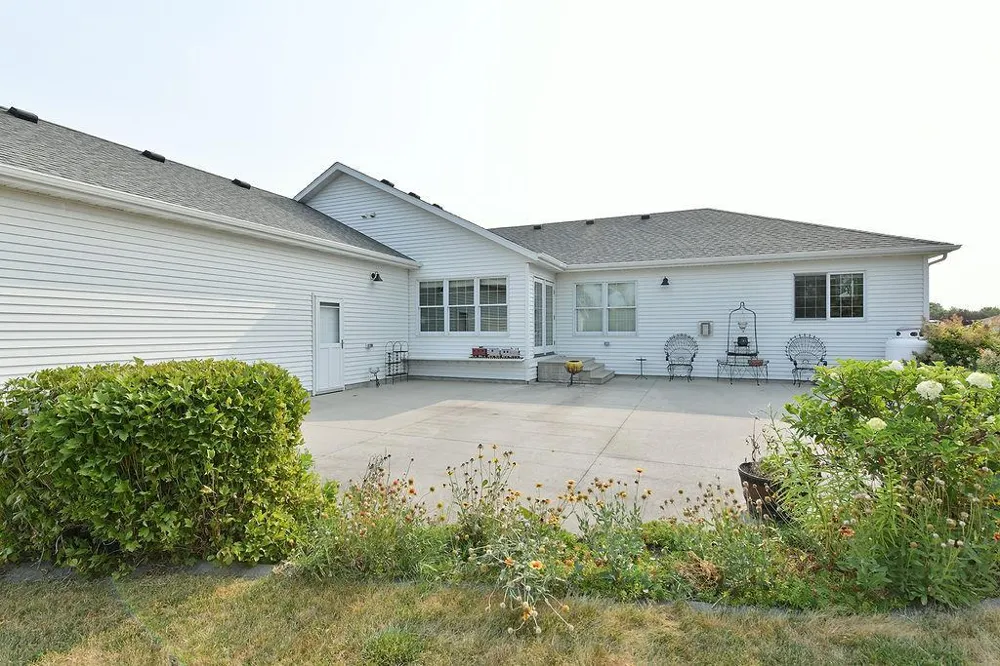 520 2nd Avenue S Kindred, ND 58051