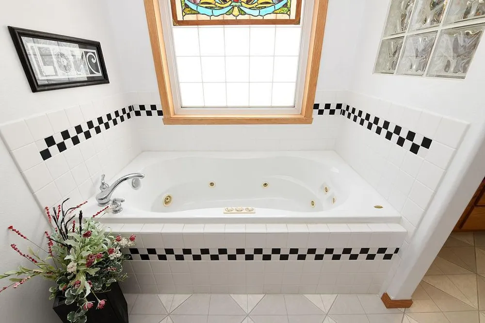 520 2nd Avenue S Kindred, ND 58051