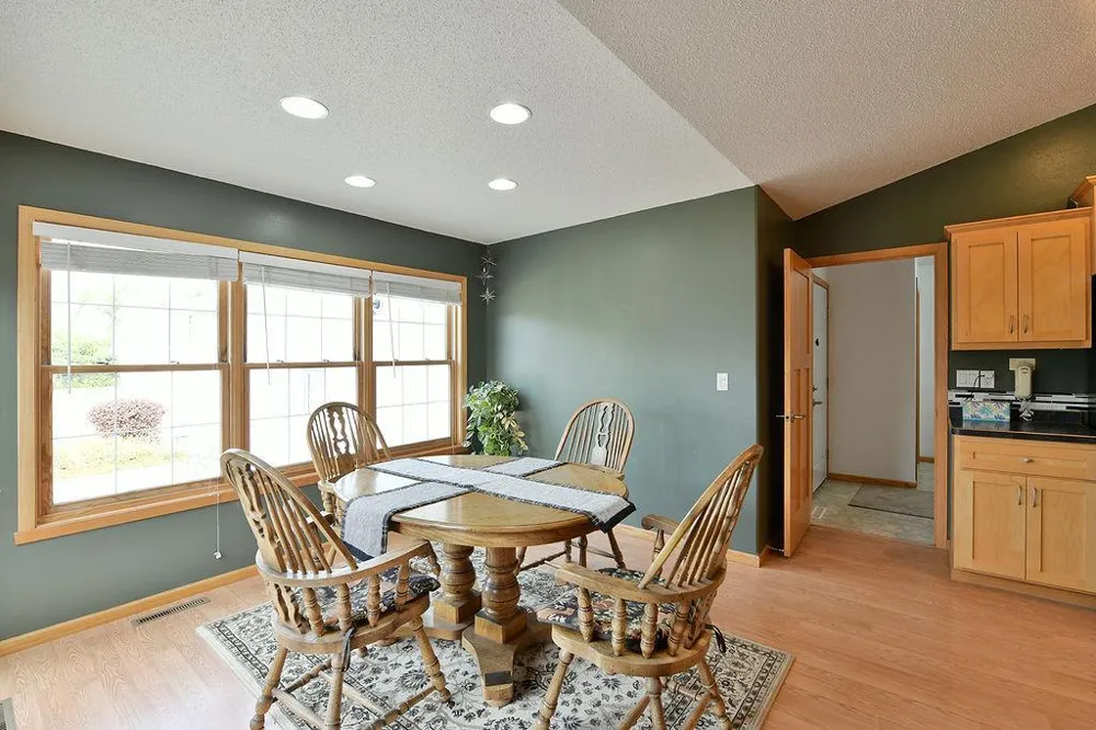 520 2nd Avenue S Kindred, ND 58051