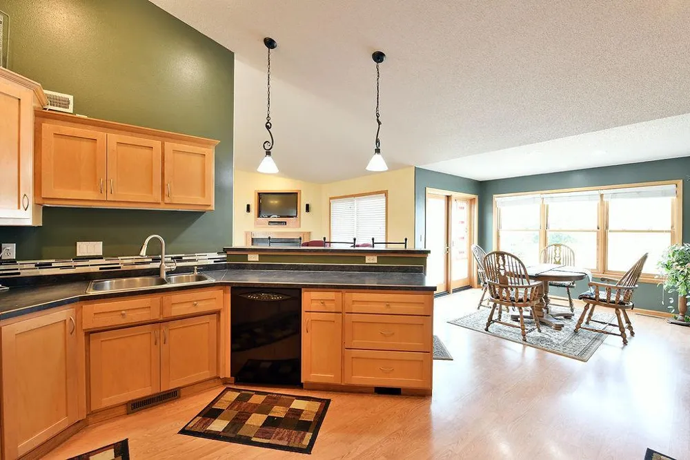 520 2nd Avenue S Kindred, ND 58051