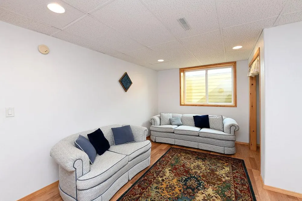 520 2nd Avenue S Kindred, ND 58051