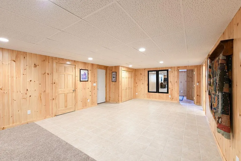 520 2nd Avenue S Kindred, ND 58051