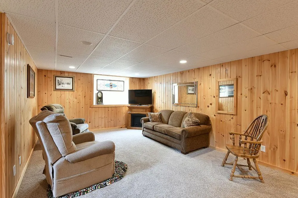 520 2nd Avenue S Kindred, ND 58051